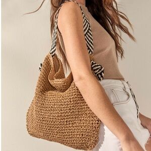 NWT Francesca’s Trina Knot Handle Straw Handbag